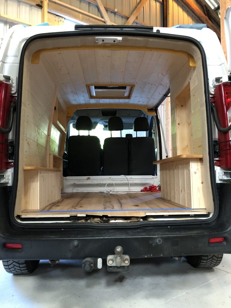 Construction de Tiny Houses et aménagement de vans sur mesure