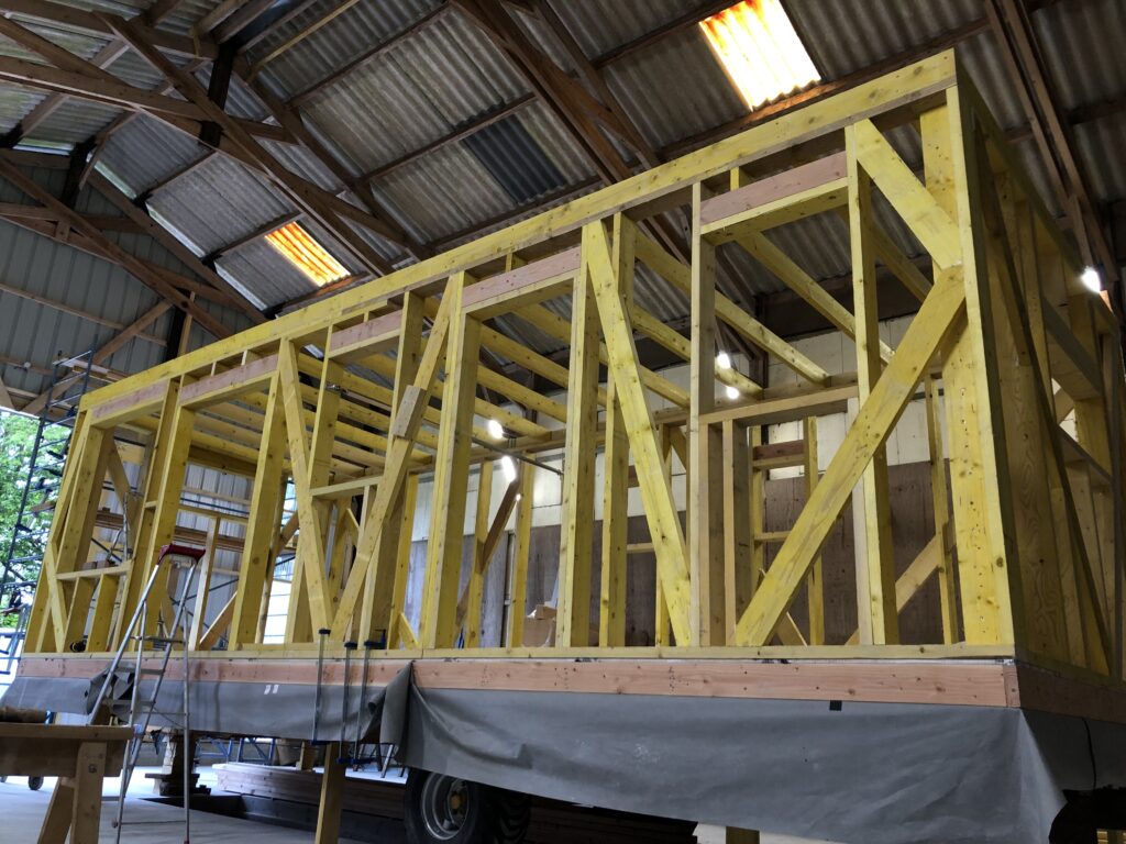 Construction de Tiny Houses et aménagement de vans sur mesure