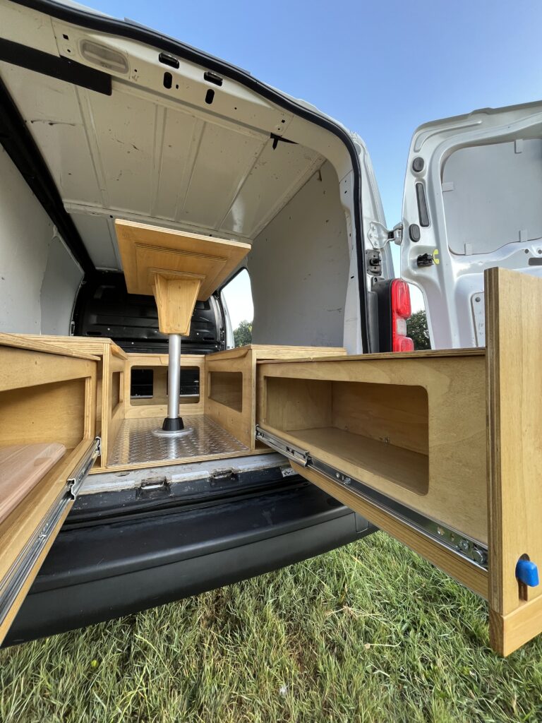 Aménagements de vans sur mesure